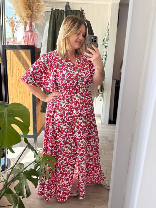 5 astuces pour bien choisir sa robe grande taille selon sa morphologie - Elvi