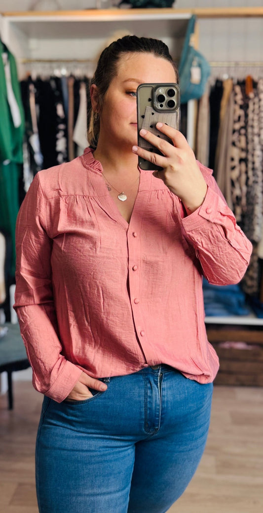 Comment choisir le haut parfait en grande taille ? - Elvi