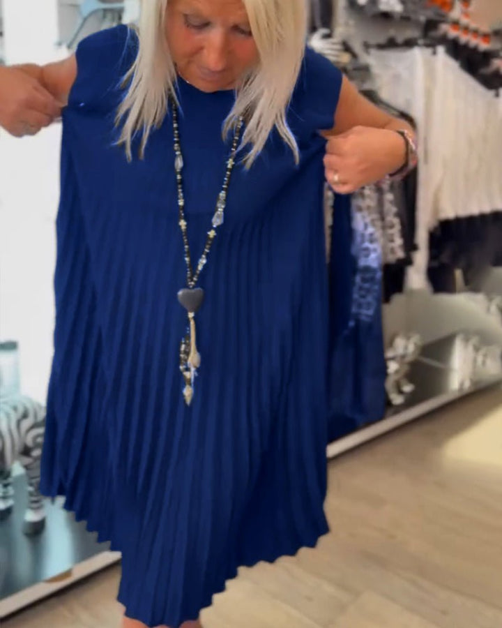 Eloria - Pleated Chic Dress
