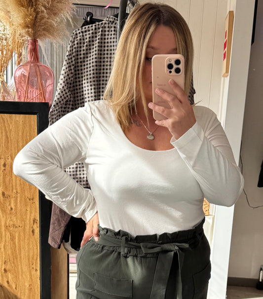 Tee-shirt Amalia manches longues – Taille unique 42-48 – Ecru