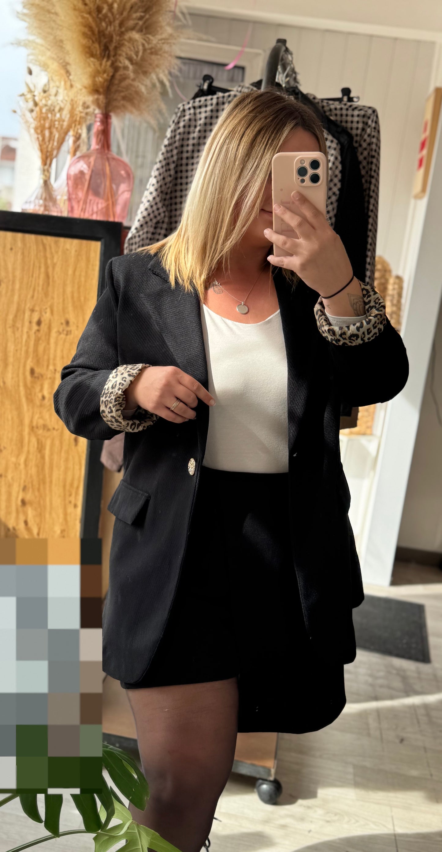 Blazer noir Aurélie – Élégance et confort – Taille unique 42-48