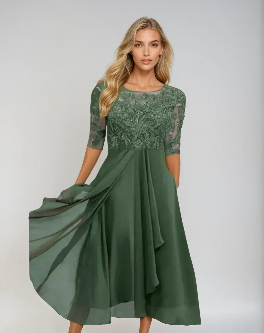 Chic Lace Margherita Dress