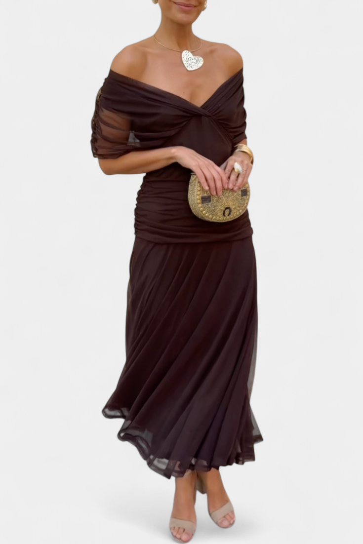 Amaris - Elegant Off-Shoulder Dress