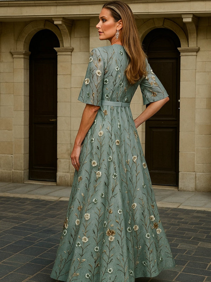Hazel | Stylish V-Neck Bohemian Dress with Belt